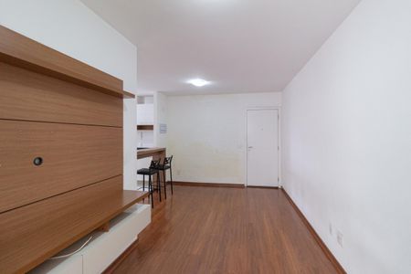 Sala de apartamento para alugar com 2 quartos, 53m² em Centro, Carapicuíba