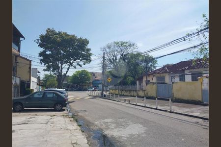 Casa à venda com 2 quartos, 220m² em Vila Kosmos, Rio de Janeiro