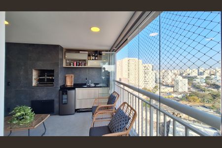 Apartamento à venda com 100m², 3 quartos e 2 vagasVaranda