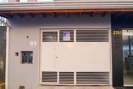 Casa para alugar com 50m², 1 quarto e 1 vagaFachada