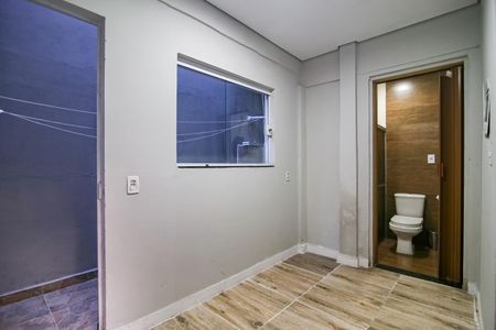 Casa para alugar com 50m², 1 quarto e 1 vagaSala de Jantar