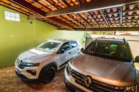 Casa à venda com 180m², 3 quartos e 3 vagasGaragem