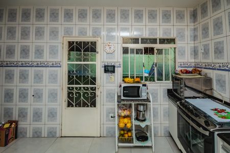 Casa à venda com 180m², 3 quartos e 3 vagasCozinha