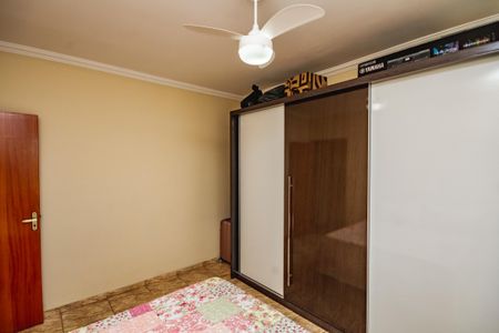 Casa à venda com 180m², 3 quartos e 3 vagasQuarto 1