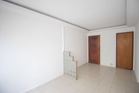 Sala de apartamento para alugar com 2 quartos, 50m² em Mutondo, São Gonçalo