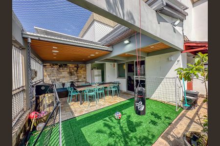 Apartamento à venda com 280m², 5 quartos e 4 vagasÁrea comum