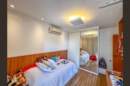 Apartamento à venda com 280m², 5 quartos e 4 vagasQuarto 3