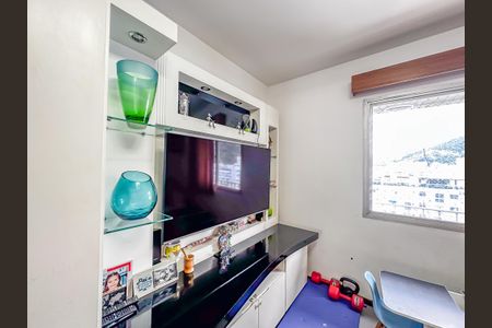 Apartamento à venda com 280m², 5 quartos e 4 vagasSala 2