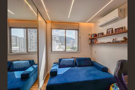 Apartamento à venda com 280m², 5 quartos e 4 vagasQuarto
