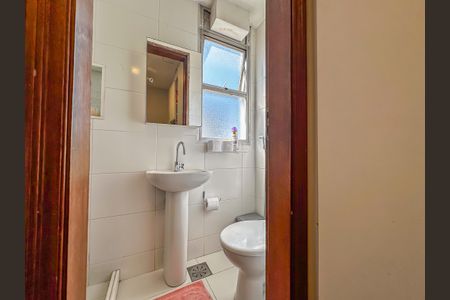 Apartamento à venda com 280m², 5 quartos e 4 vagasBanheiro de serviço