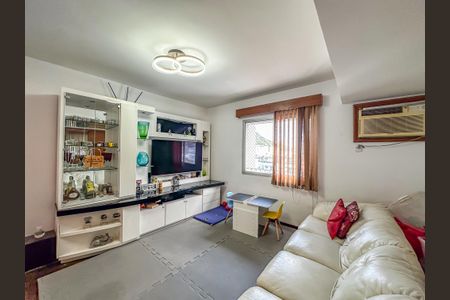 Apartamento à venda com 280m², 5 quartos e 4 vagasSala 2