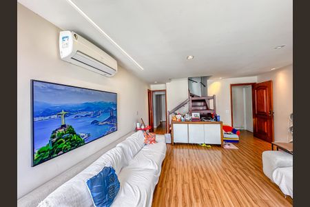 Apartamento à venda com 280m², 5 quartos e 4 vagasSala