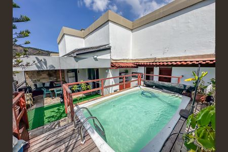 Apartamento à venda com 280m², 5 quartos e 4 vagasÁrea comum