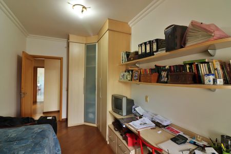 Apartamento à venda com 188m², 4 quartos e 4 vagasSuíte 3