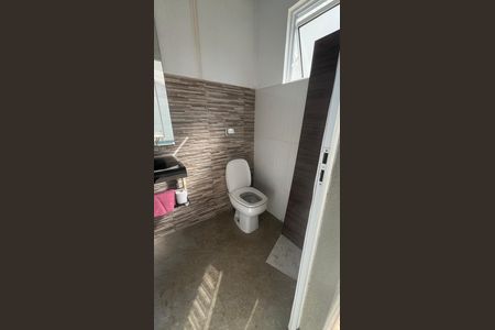 Casa para alugar com 200m², 3 quartos e 4 vagas Casa para alugar com 200m², 3 quartos e 4 vagasÁrea comum