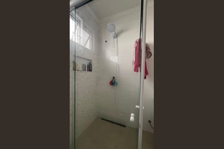 Casa para alugar com 200m², 3 quartos e 4 vagas Casa para alugar com 200m², 3 quartos e 4 vagasBanheiro da Suíte