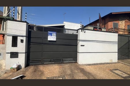 Casa para alugar com 200m², 3 quartos e 4 vagas Casa para alugar com 200m², 3 quartos e 4 vagasPlaca