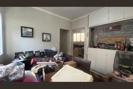 Casa para alugar com 200m², 3 quartos e 4 vagas Casa para alugar com 200m², 3 quartos e 4 vagasSala de Jantar