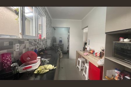 Casa para alugar com 200m², 3 quartos e 4 vagas Casa para alugar com 200m², 3 quartos e 4 vagasCozinha