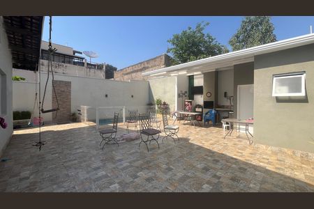Casa para alugar com 200m², 3 quartos e 4 vagas Casa para alugar com 200m², 3 quartos e 4 vagasÁrea comum