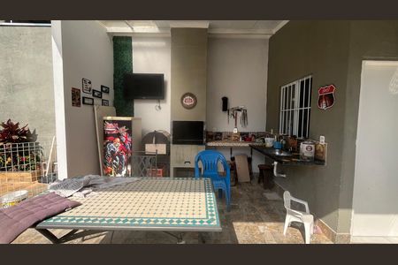 Casa para alugar com 200m², 3 quartos e 4 vagas Casa para alugar com 200m², 3 quartos e 4 vagasÁrea comum