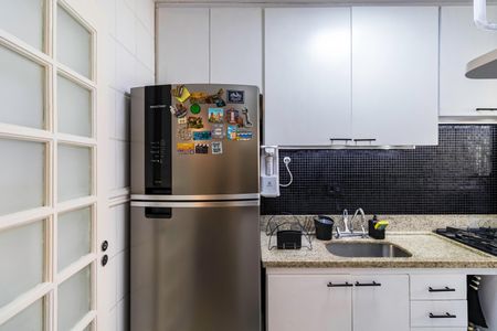 Apartamento à venda com 58m², 2 quartos e 2 vagasCozinha