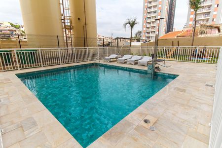 Apartamento para alugar com 33m², 2 quartos e sem vaga Apartamento para alugar com 33m², 2 quartos e sem vagaPiscina