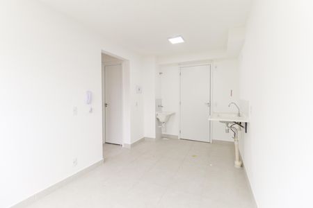 Sala de apartamento para alugar com 2 quartos, 33m² em Vila Carmosina, São Paulo