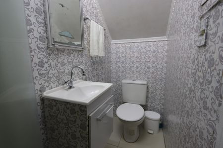 Casa à venda com 160m², 3 quartos e 2 vagasLavabo