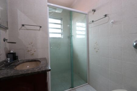 Casa à venda com 160m², 3 quartos e 2 vagasBanheiro Social
