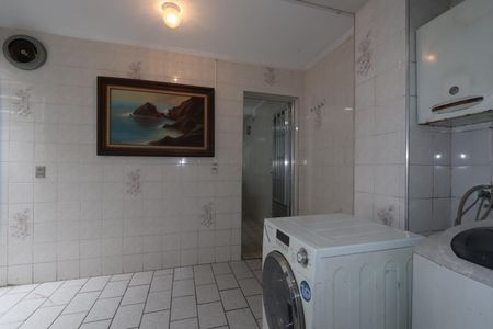 Casa à venda com 160m², 3 quartos e 2 vagasÁrea de Serviço