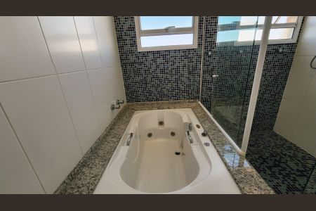 Apartamento para alugar com 155m², 3 quartos e 3 vagasBanheiro da Suíte 1