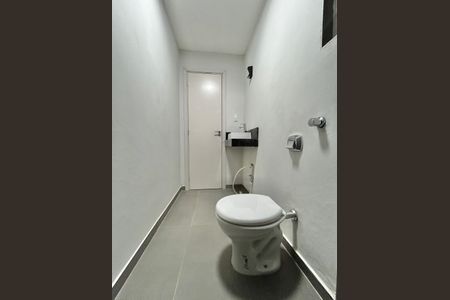 Apartamento para alugar com 49m², 1 quarto e sem vaga Apartamento para alugar com 49m², 1 quarto e sem vagaBanheiro