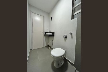 Apartamento para alugar com 49m², 1 quarto e sem vaga Apartamento para alugar com 49m², 1 quarto e sem vagaBanheiro