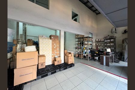 Casa à venda com 396m², 7 quartos e 3 vagas Casa à venda com 396m², 7 quartos e 3 vagasFoto 01