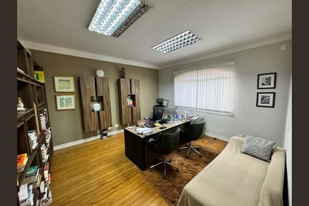 Casa à venda com 396m², 7 quartos e 3 vagas Casa à venda com 396m², 7 quartos e 3 vagasFoto 01