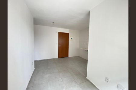 Apartamento à venda com 45m², 2 quartos e 1 vaga Apartamento à venda com 45m², 2 quartos e 1 vagaSala