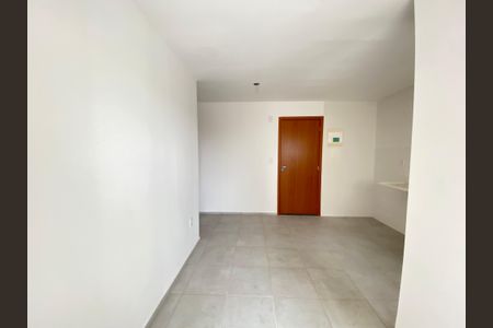 Sala de apartamento à venda com 2 quartos, 45m² em Del Castilho, Rio de Janeiro