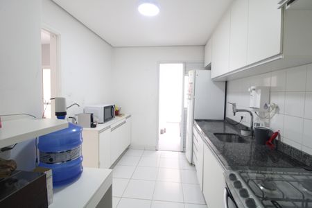 Casa à venda com 95m², 3 quartos e 2 vagasCozinha