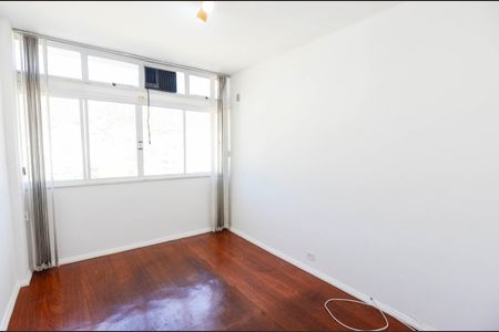 Apartamento à venda com 80m², 3 quartos e 1 vaga Apartamento à venda com 80m², 3 quartos e 1 vagaQuarto