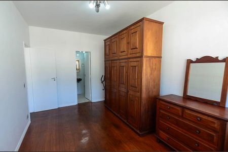 Apartamento à venda com 80m², 3 quartos e 1 vaga Apartamento à venda com 80m², 3 quartos e 1 vagaSuíte