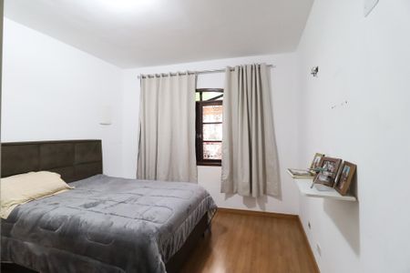 Casa à venda com 125m², 2 quartos e 2 vagas Casa à venda com 125m², 2 quartos e 2 vagasQuarto