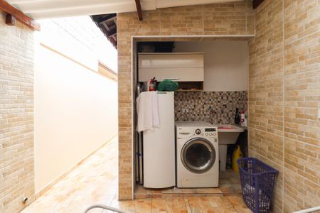 Casa à venda com 125m², 2 quartos e 2 vagas Casa à venda com 125m², 2 quartos e 2 vagasÁrea de Serviço