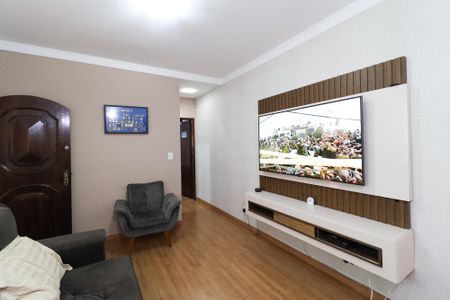 Casa à venda com 125m², 2 quartos e 2 vagas Casa à venda com 125m², 2 quartos e 2 vagasSala