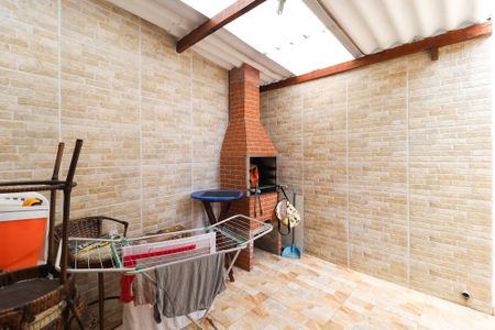 Casa à venda com 125m², 2 quartos e 2 vagas Casa à venda com 125m², 2 quartos e 2 vagasÁrea de Serviço