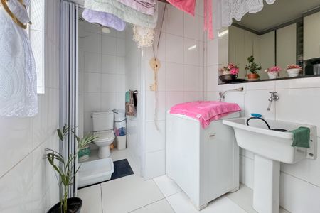 Apartamento para alugar com 100m², 2 quartos e 1 vaga Apartamento para alugar com 100m², 2 quartos e 1 vagaÁrea de Serviço