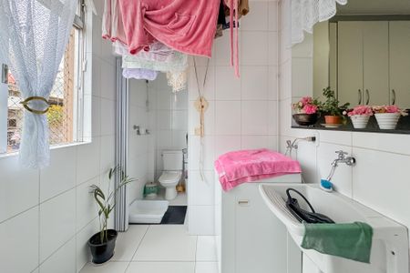 Apartamento para alugar com 100m², 2 quartos e 1 vaga Apartamento para alugar com 100m², 2 quartos e 1 vagaÁrea de Serviço