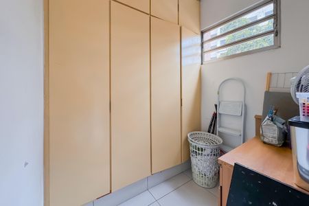 Apartamento para alugar com 100m², 2 quartos e 1 vaga Apartamento para alugar com 100m², 2 quartos e 1 vagaQuarto de Serviço