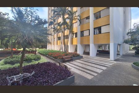 Apartamento para alugar com 117m², 3 quartos e 1 vagaÁrea comum