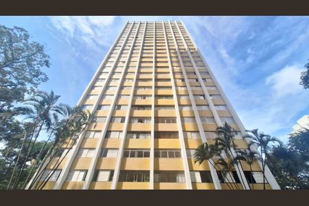 Apartamento para alugar com 117m², 3 quartos e 1 vagaÁrea comum